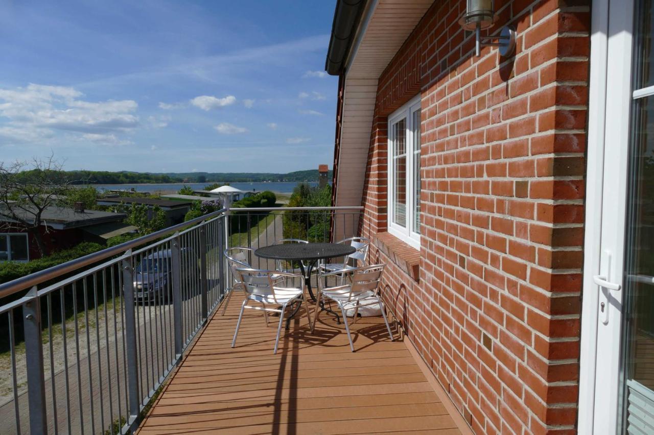 Haus Am Deich Feriendomizil Mit Balkon Apartment Baabe Bagian luar foto
