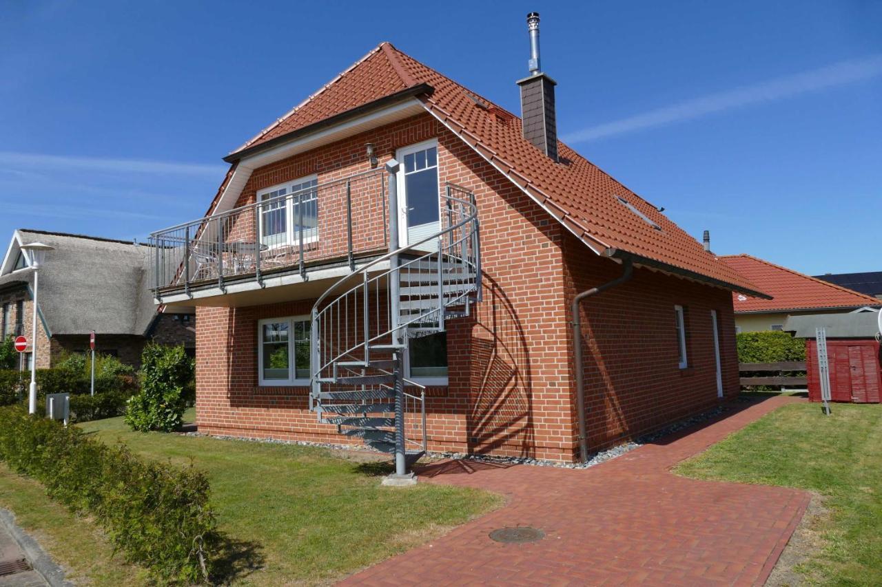 Haus Am Deich Feriendomizil Mit Balkon Apartment Baabe Bagian luar foto