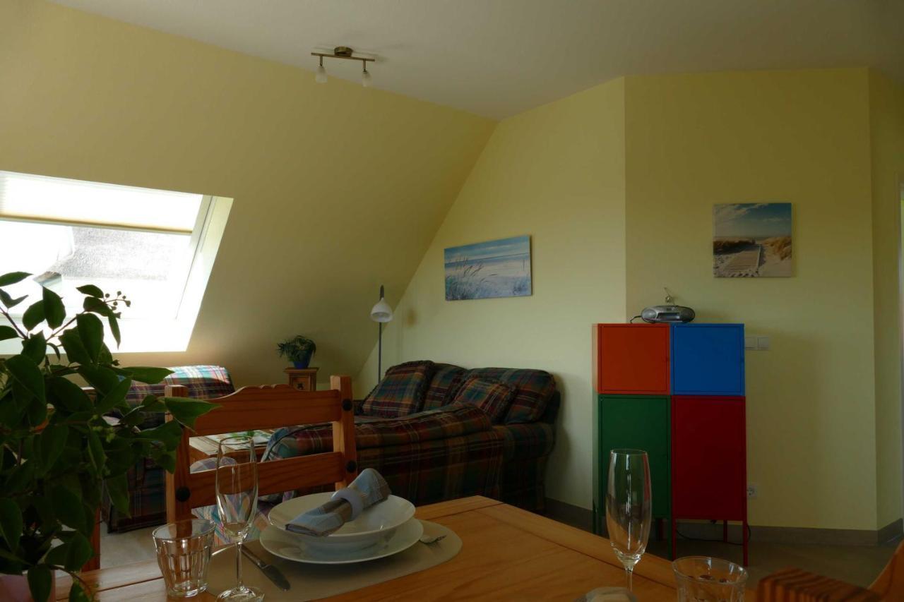 Haus Am Deich Feriendomizil Mit Balkon Apartment Baabe Bagian luar foto
